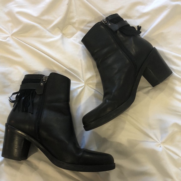 Barbara Barbieri size 40 (9) black leather booties. - Picture 2 of 10